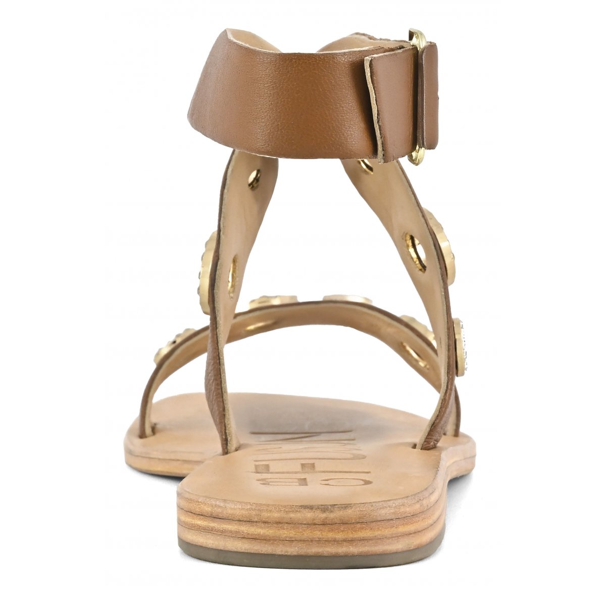 Sandalo in pelle con occhielli gioiello