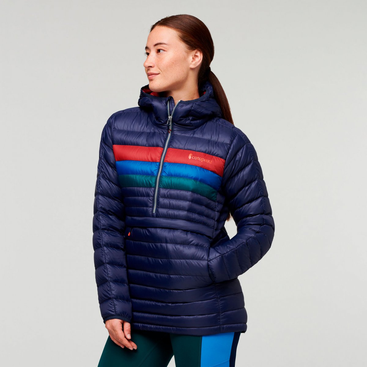 Fuego Down Hooded Pullover Woman