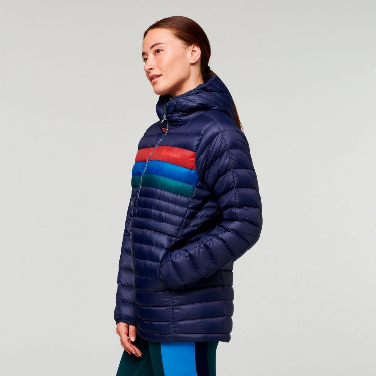 Fuego Down Hooded Pullover Woman