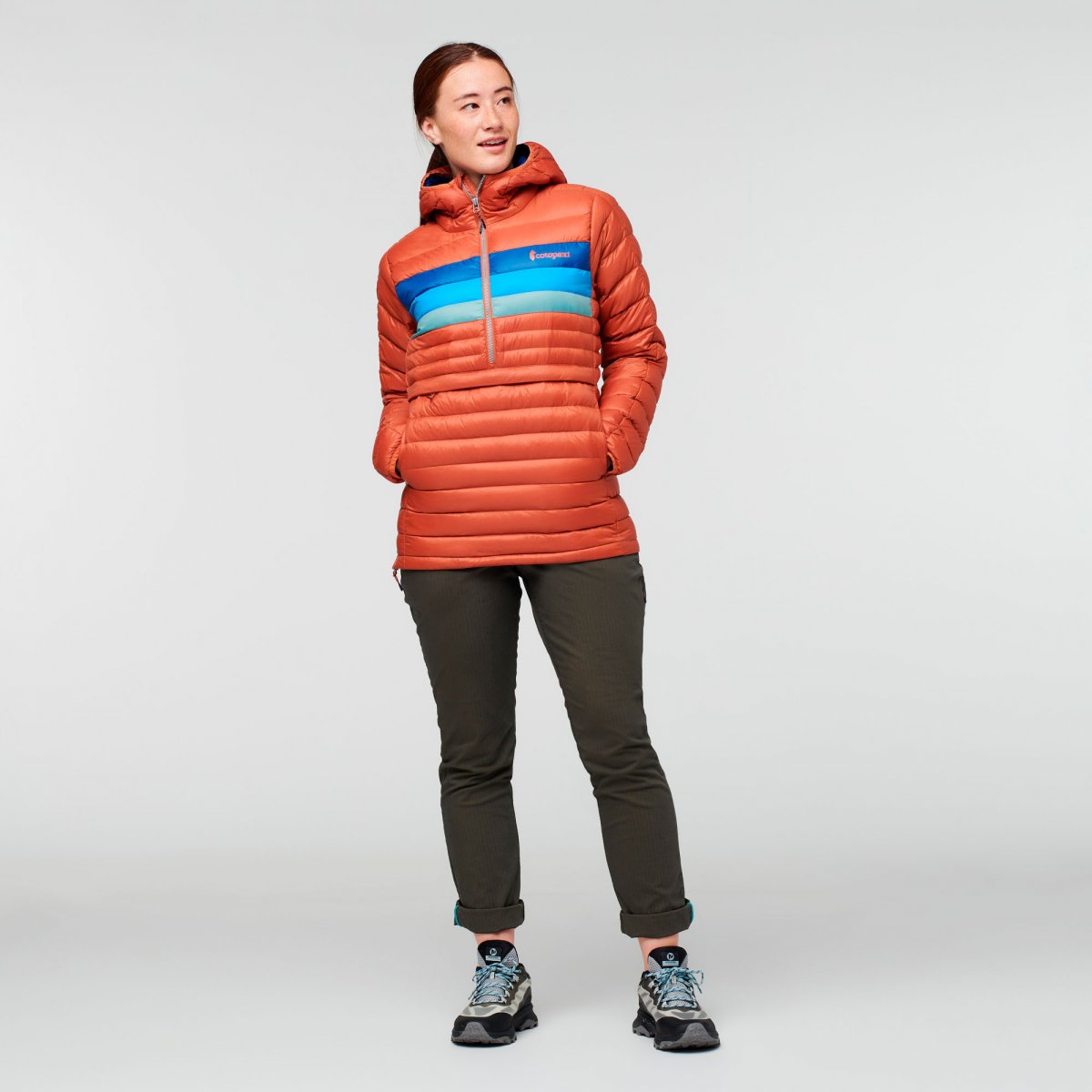 Fuego Down Hooded Pullover Woman