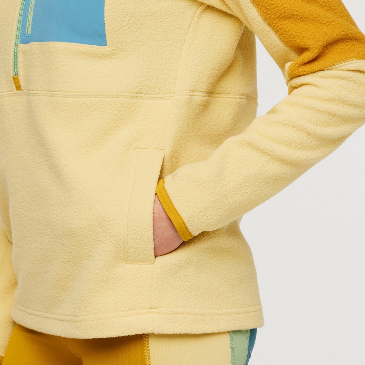 Abrazo Half-Zip Fleece Jacket Woman