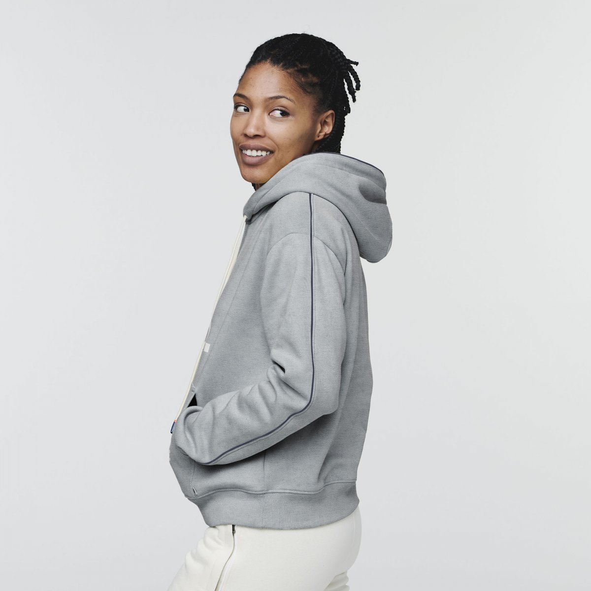 Do Good Pullover Hoodie Woman