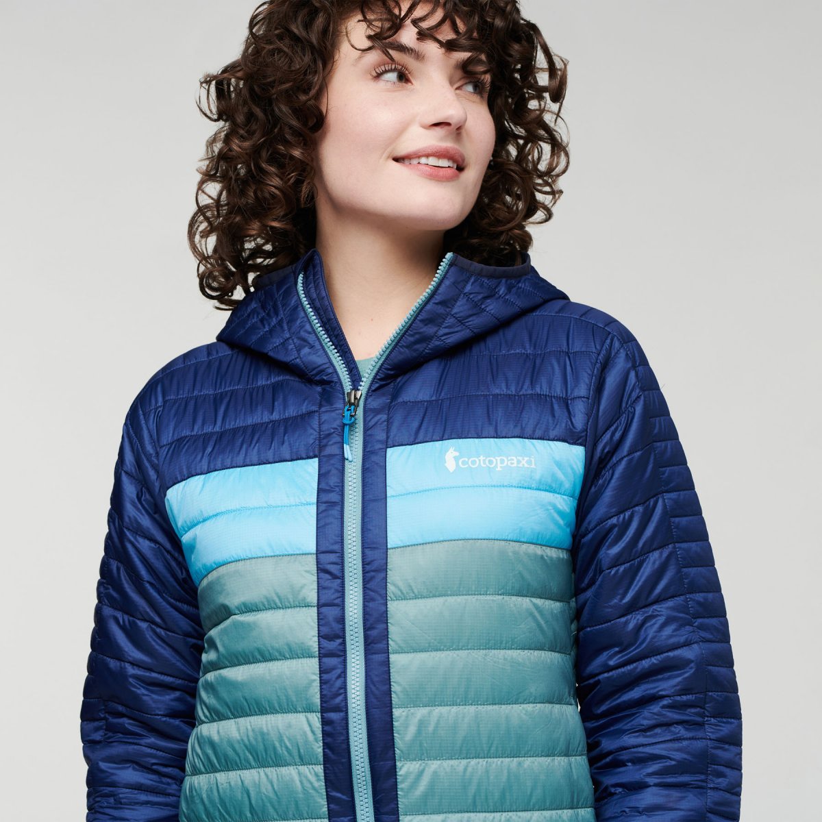 Capa Hooded Jacket Woman