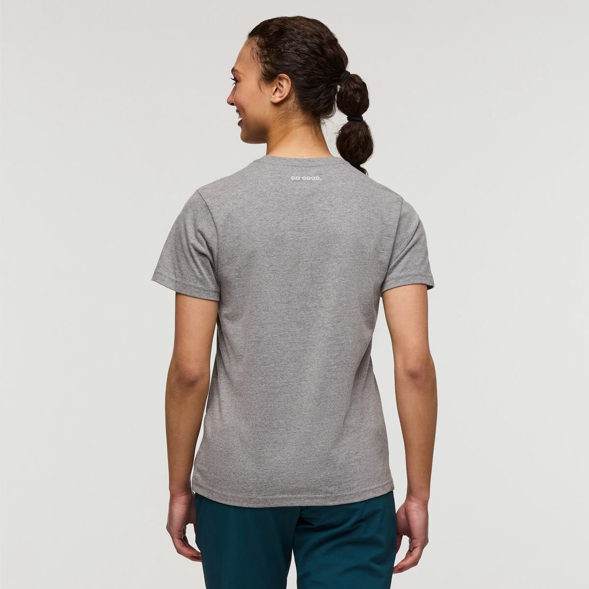 Cotopaxi Llama T-Shirt Woman