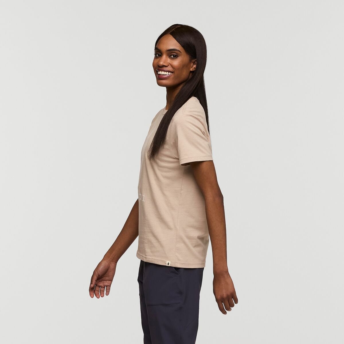 Cotopaxi Llama T-Shirt Woman