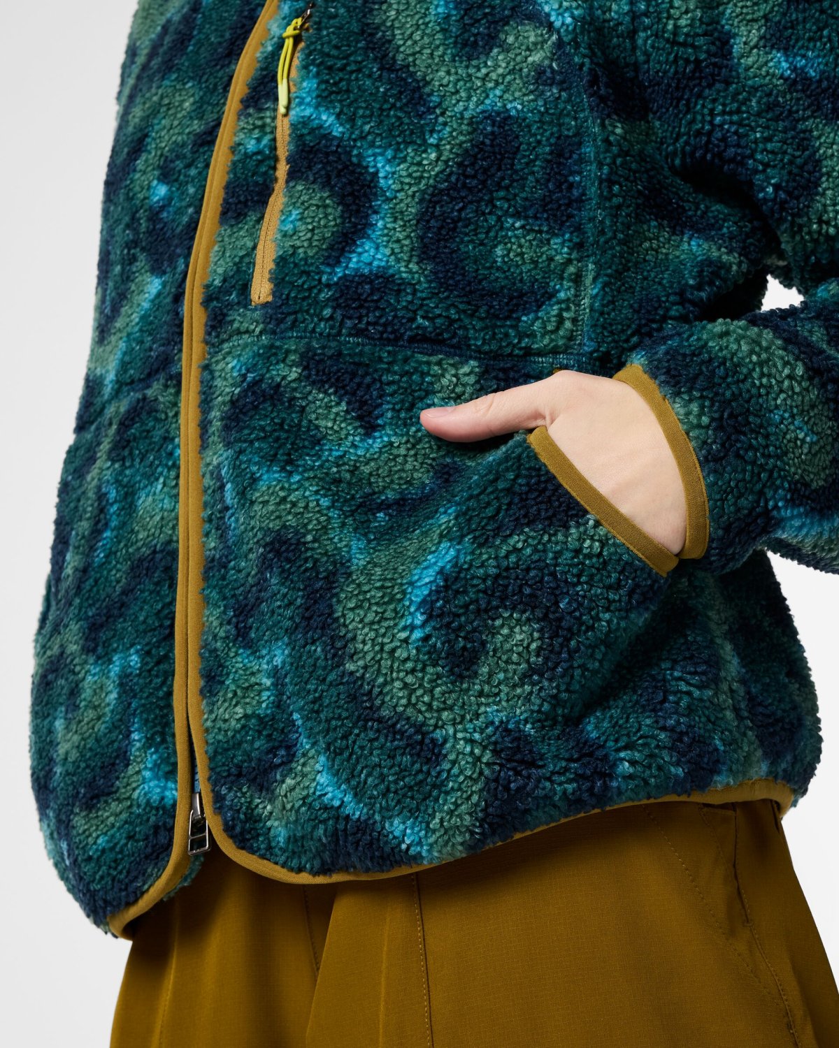 Amigazo Fleece Jacket Woman