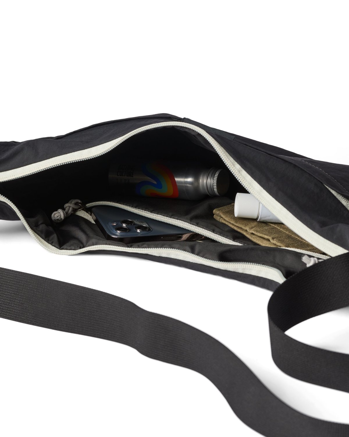Empacable 6L Crescent Bag