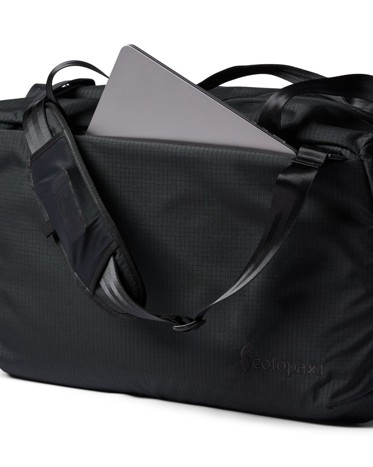 Viaje 45L Travel Duffel