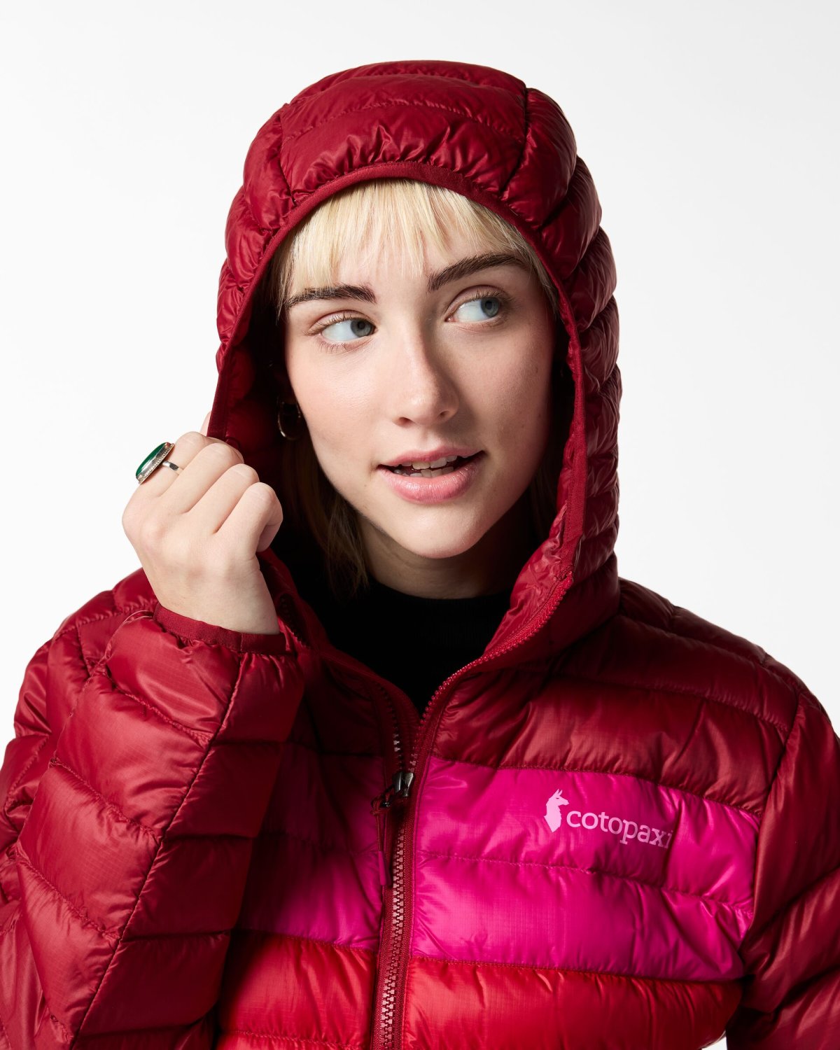 Fuego Down Hooded Jacket Woman