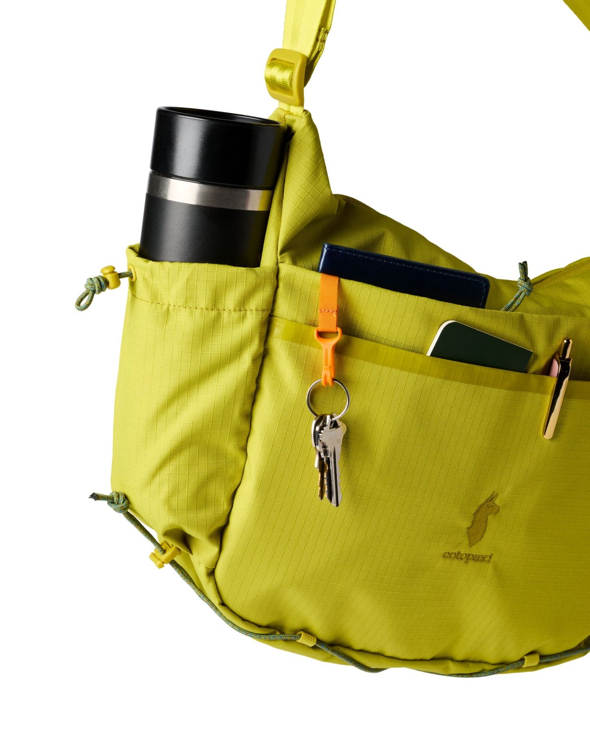 Viaje 12L Shoulder Bag