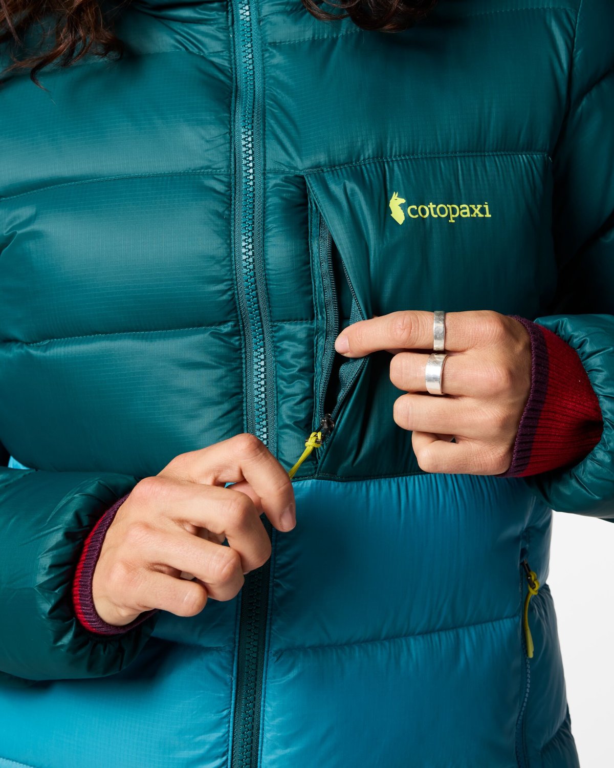 Fuego Max Down Hooded Jacket Woman