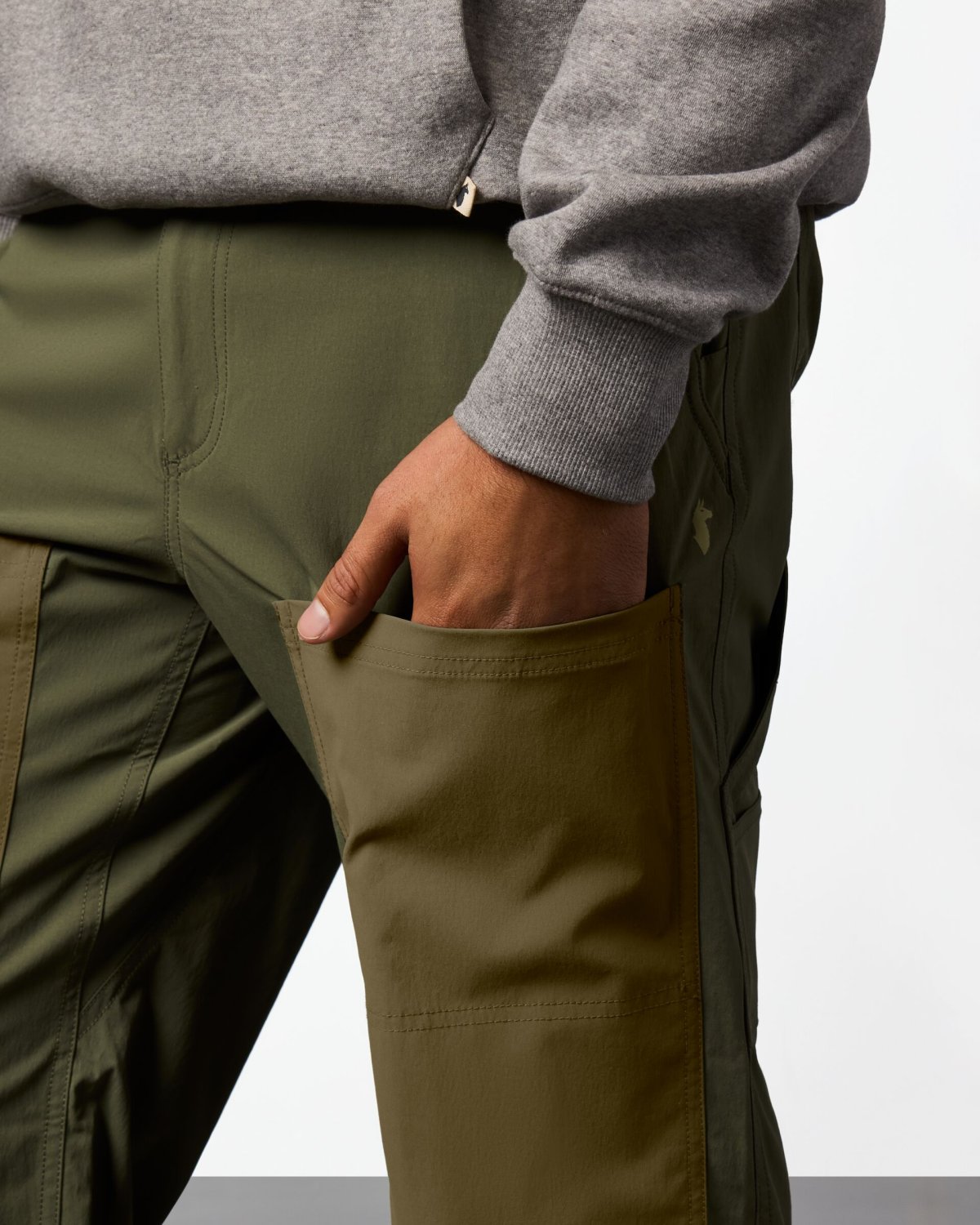 Coraje Tech Utility Pant Man