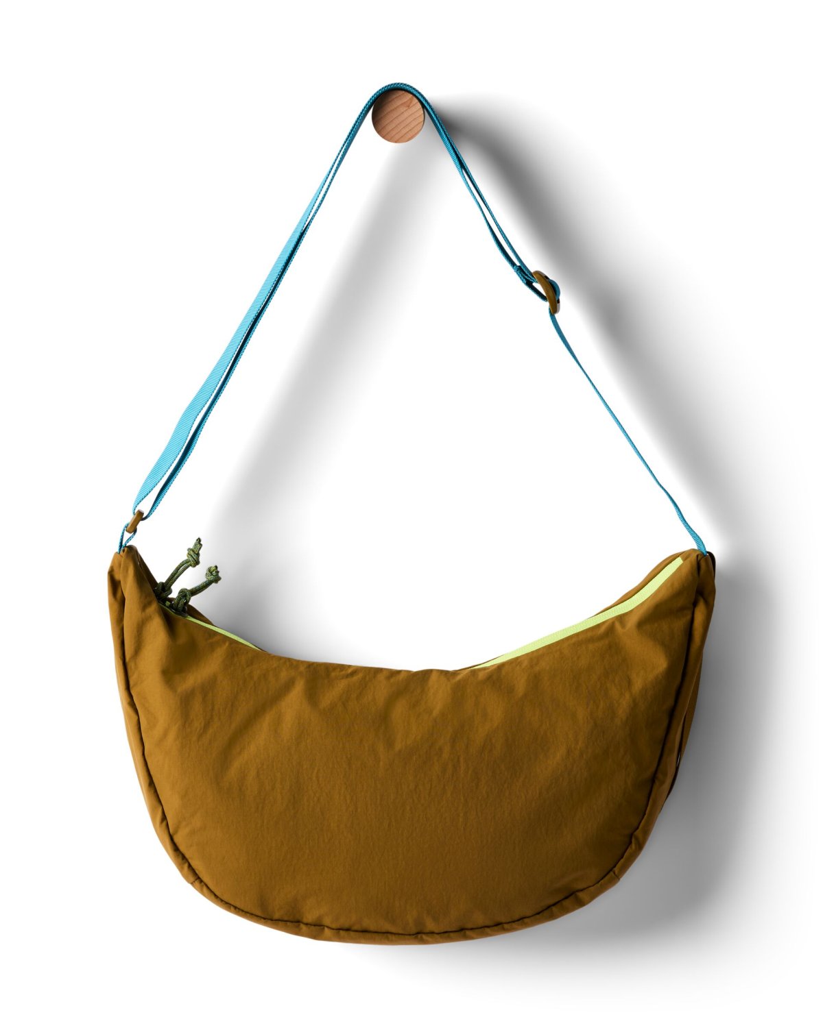 Empacable 6L Crescent Bag
