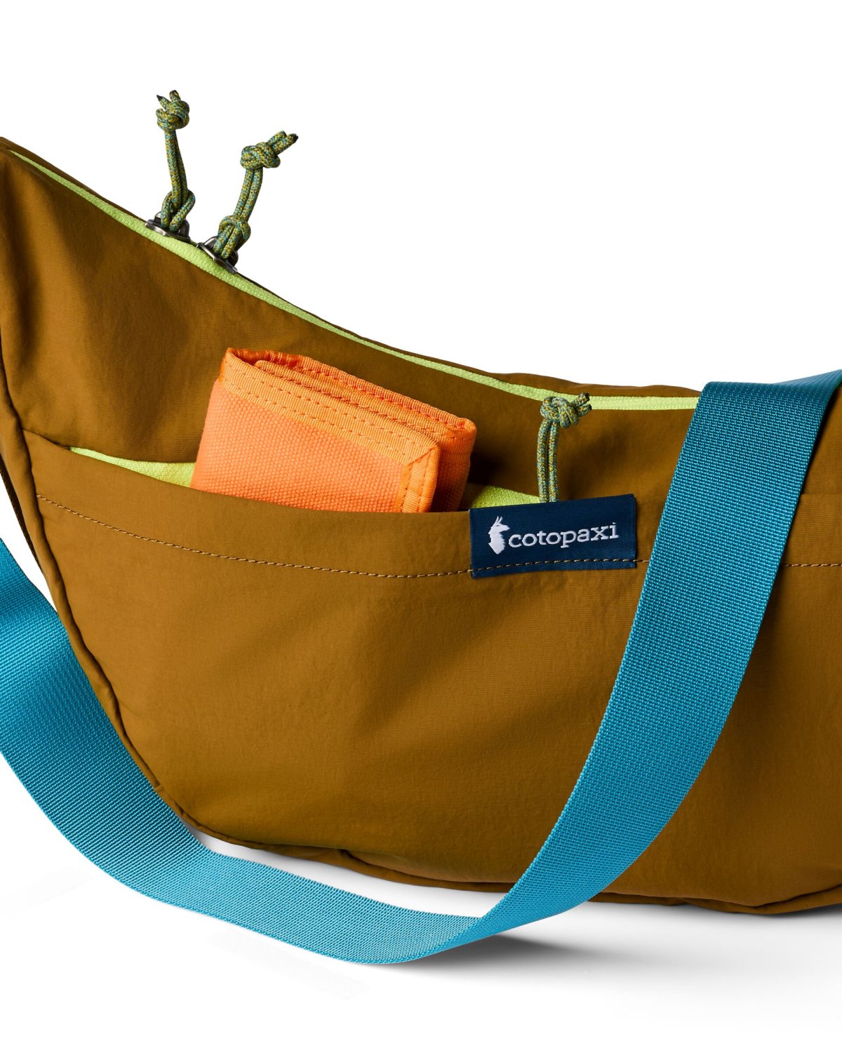 Empacable 6L Crescent Bag