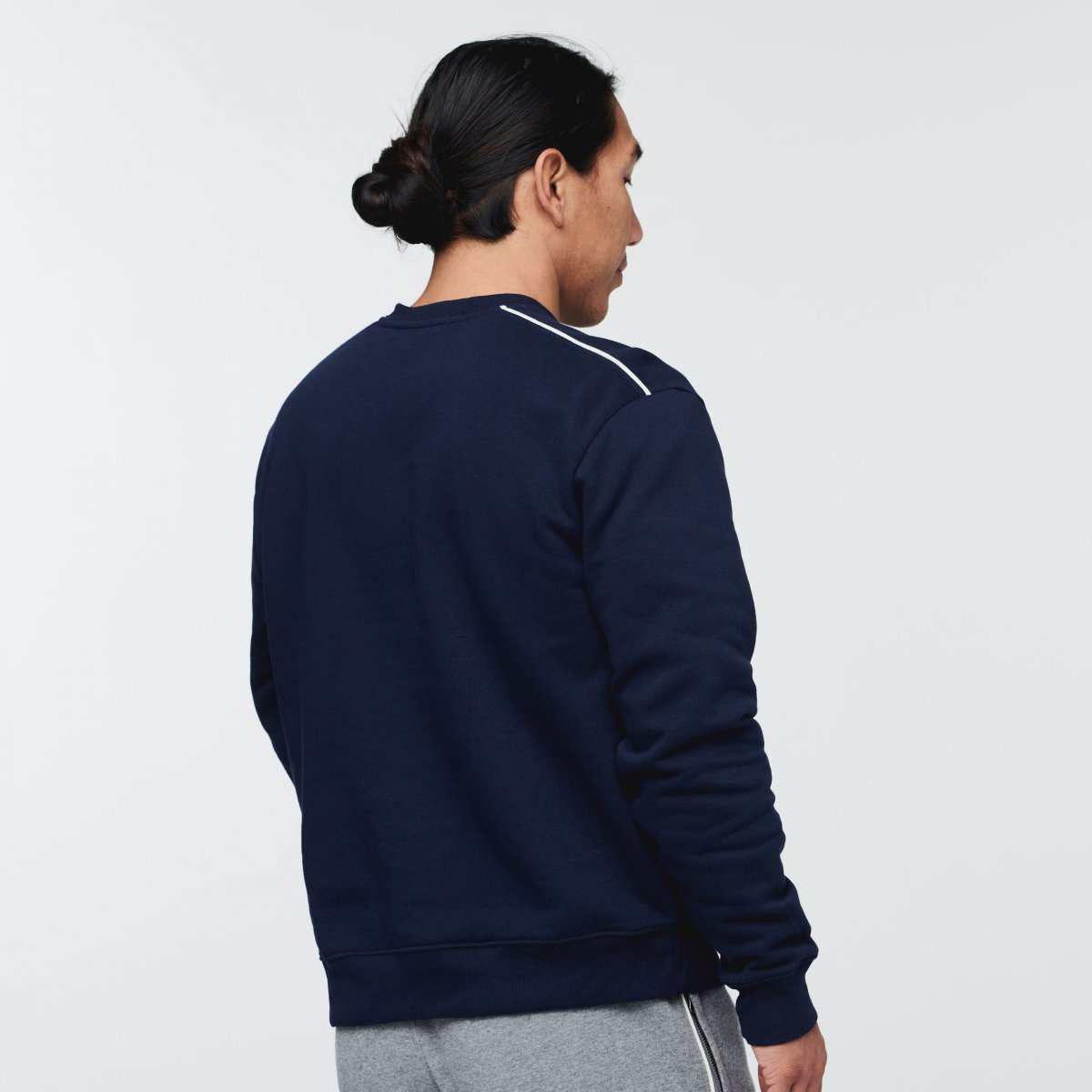 Do Good Organic Crew Sweatshirt Man