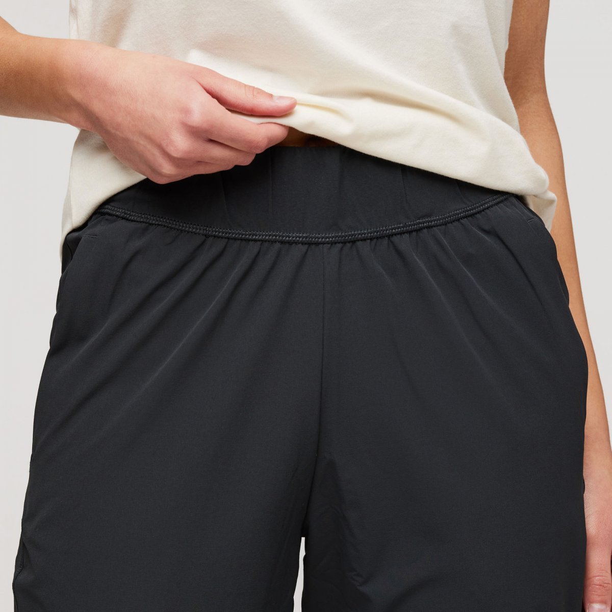 Veza Adventure Jogger Woman