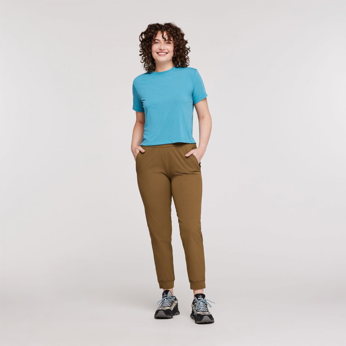 Veza Adventure Jogger Woman