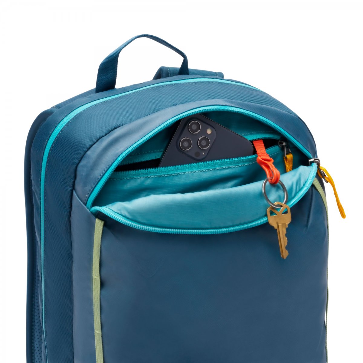 Vaya 18L Backpack - Cada Dia