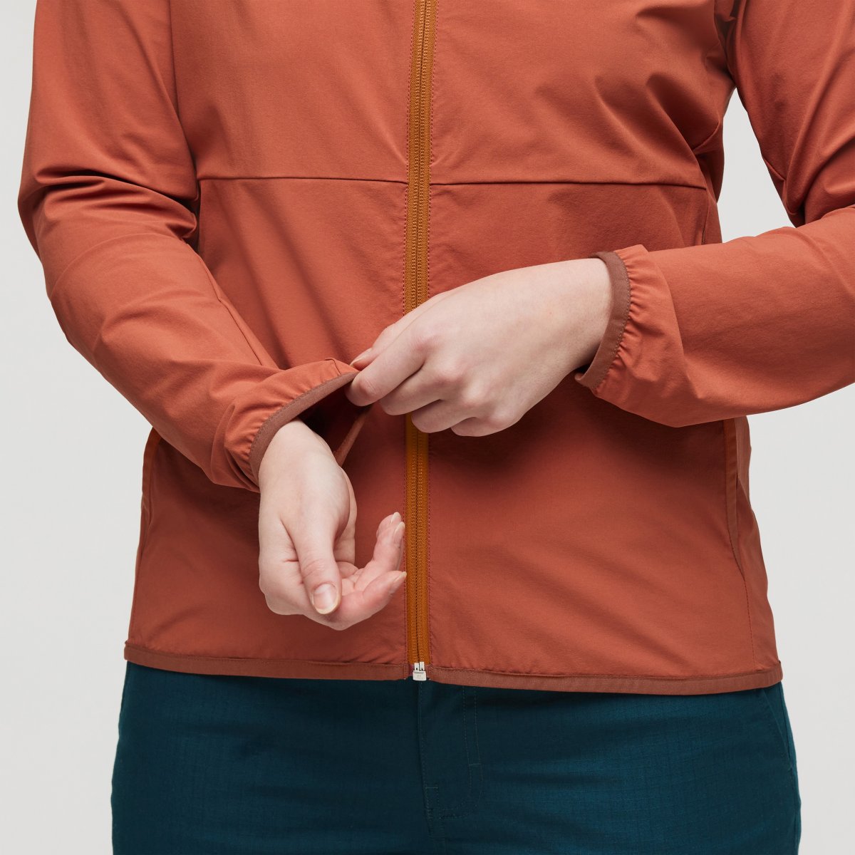 Vuelta Performance Windbreaker Woman