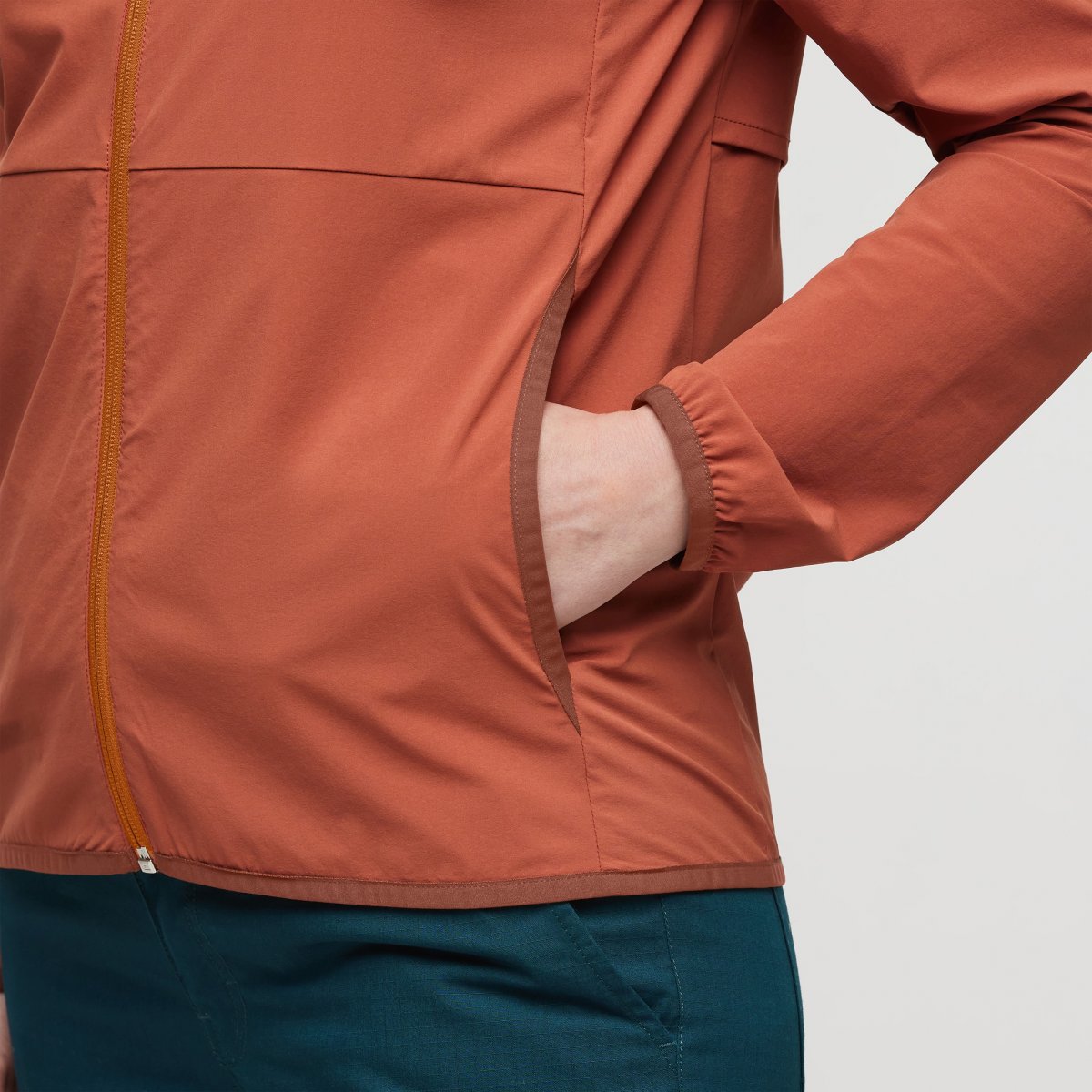 Vuelta Performance Windbreaker Woman