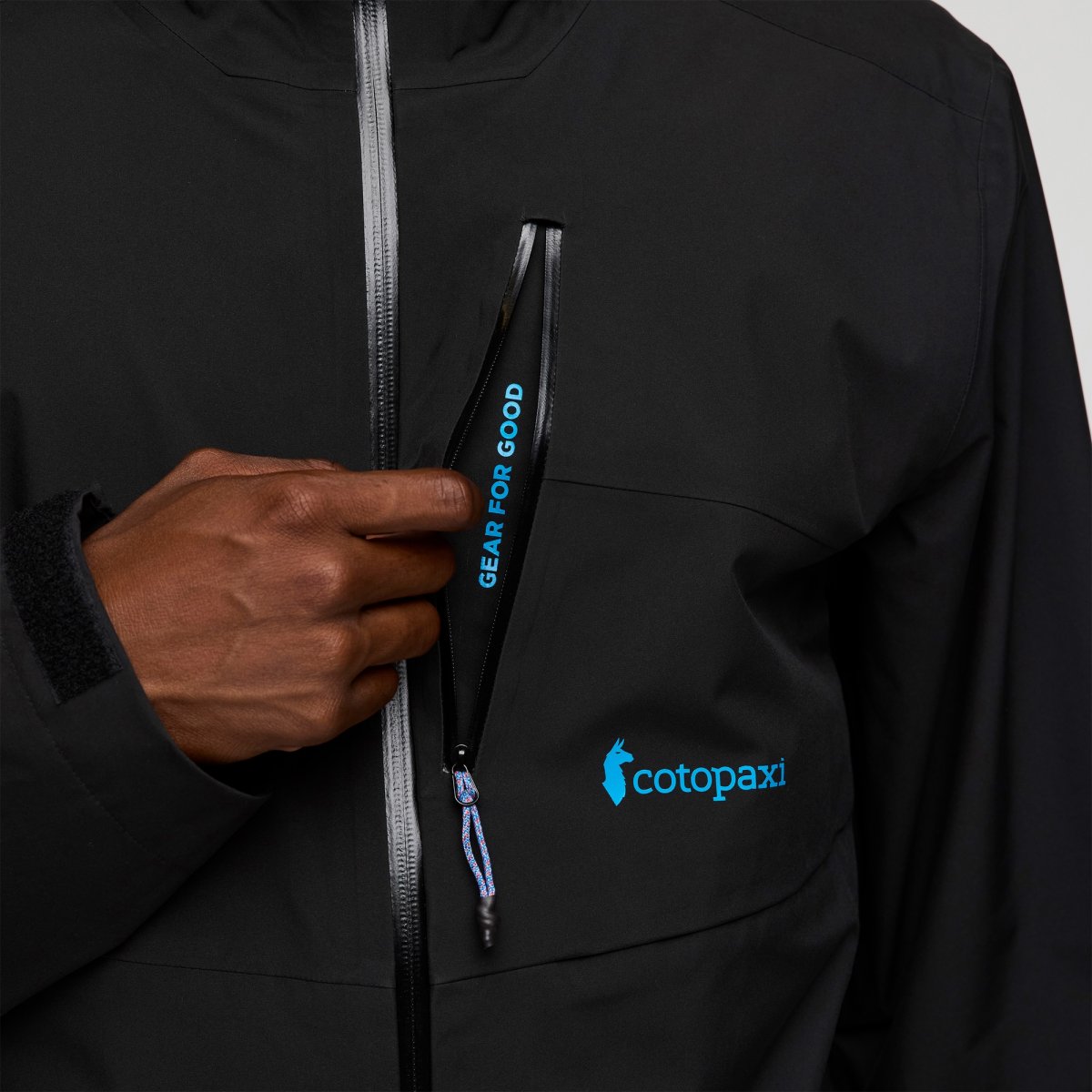 Impermeo 3L Hooded Shell Jacket Man