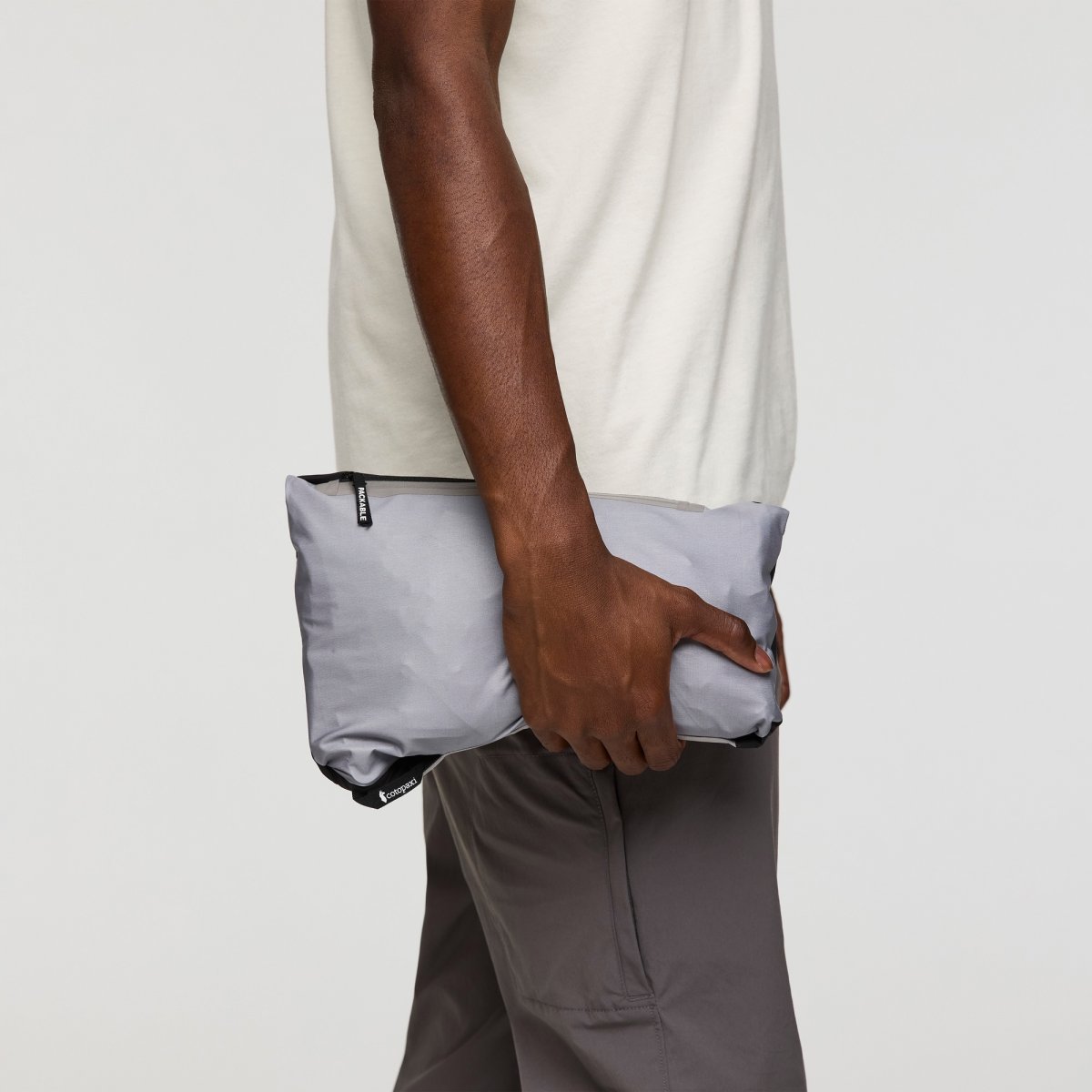 Impermeo 3L Hooded Shell Jacket Man