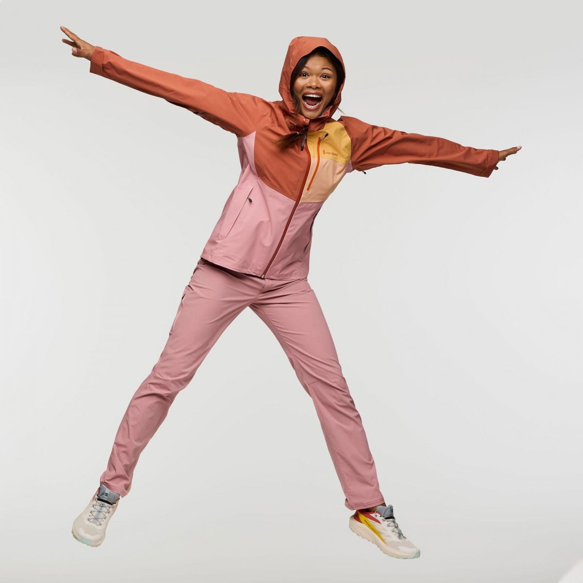 Impermeo 3L Hooded Shell Jacket Woman