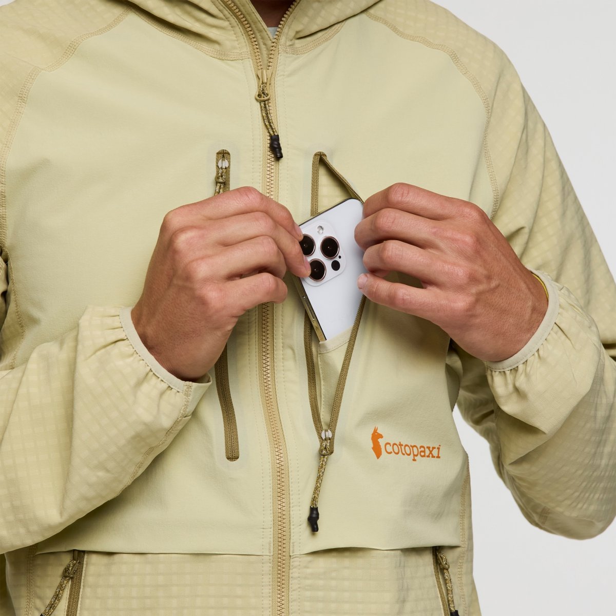 Yermo Hooded Softshell Jacket Man
