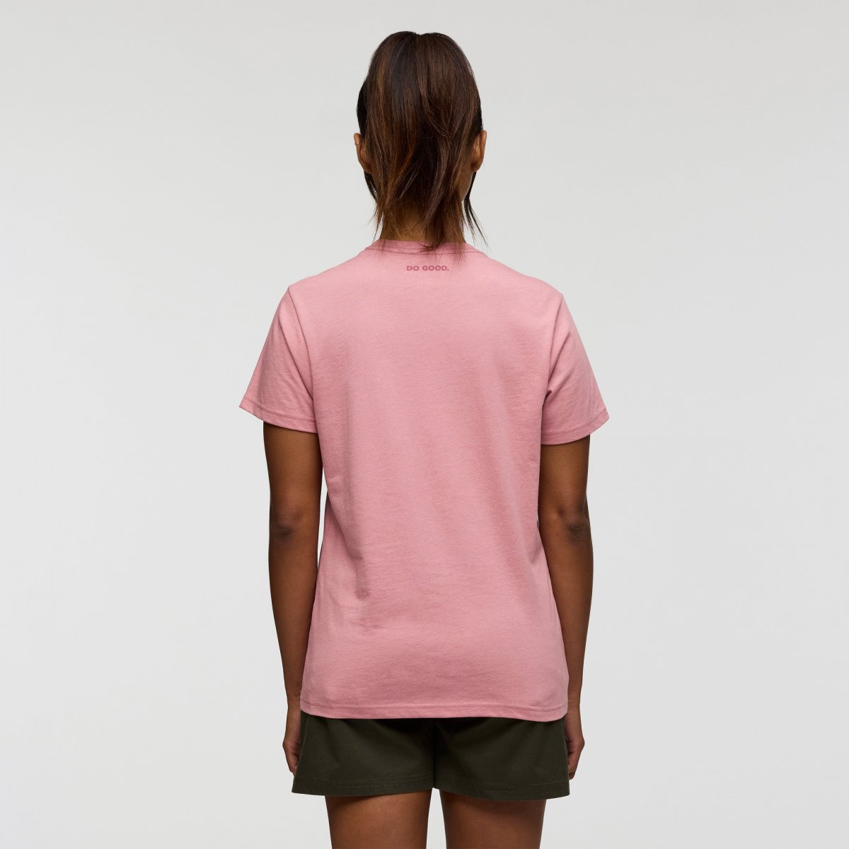 Cotopaxi Llama T-Shirt Woman