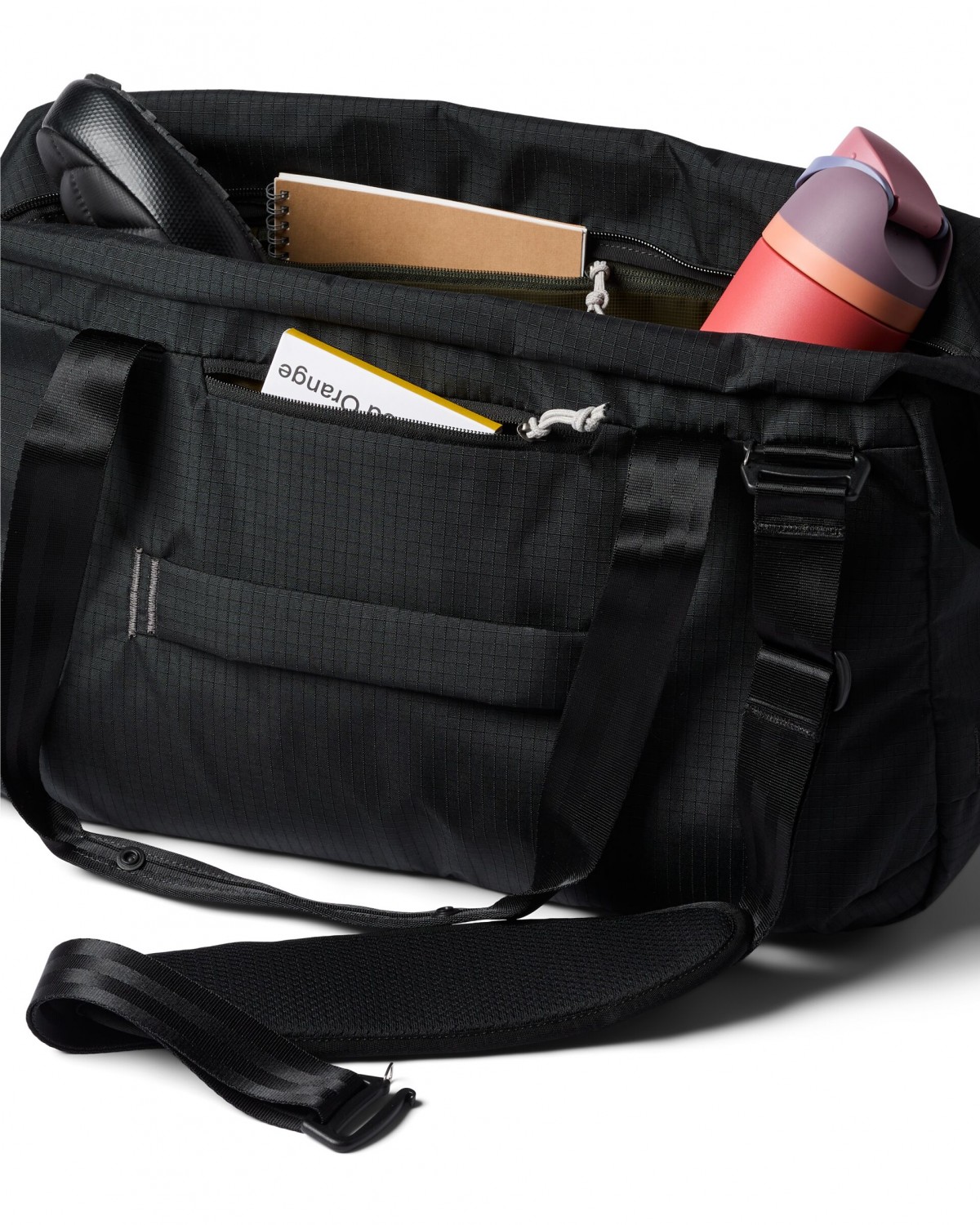 Viaje 35L Travel Duffel