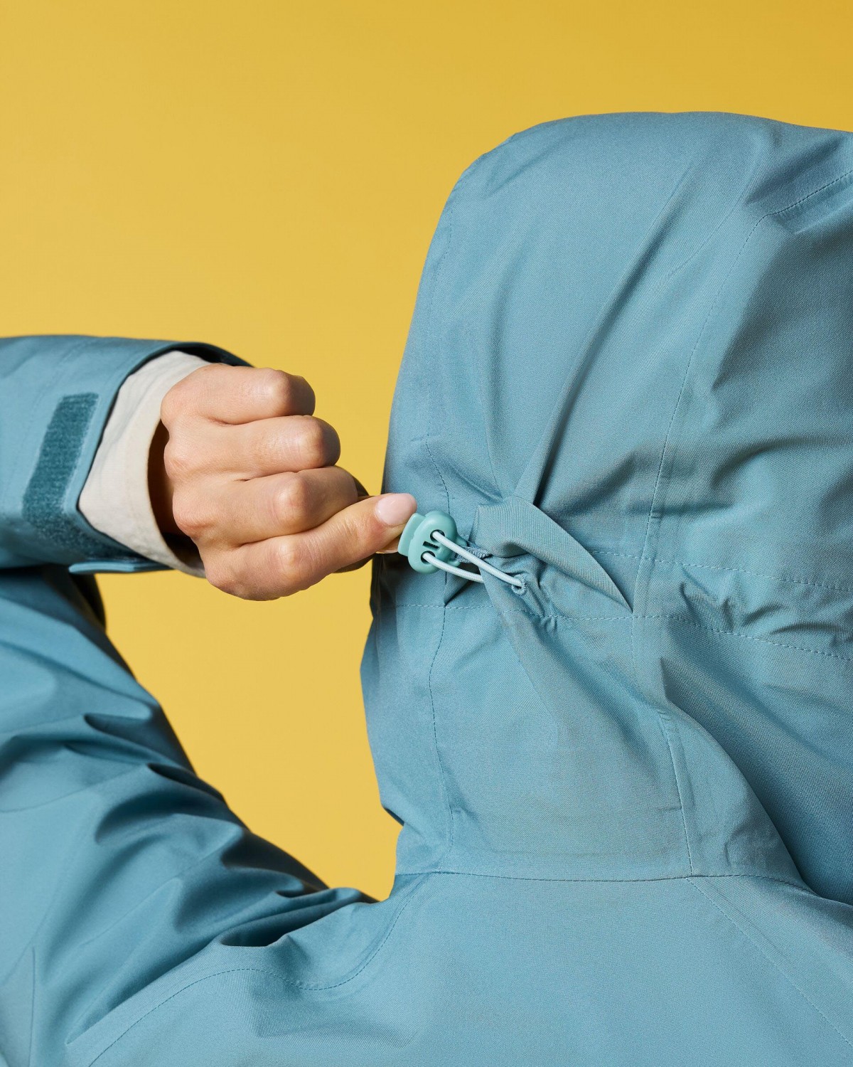 Impermeo 3L Hooded Shell Jacket Woman