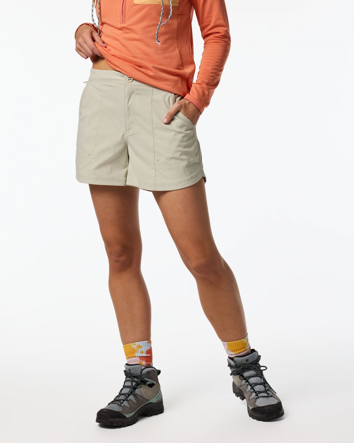 Coraje 4' Tech Short Woman