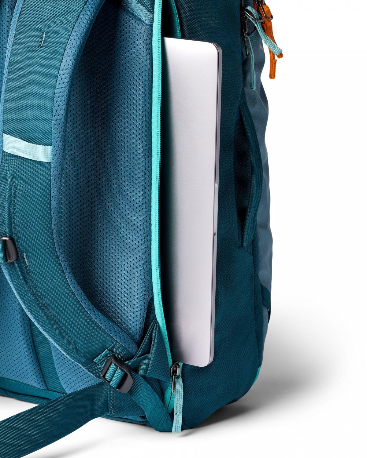 Allpa 28L Travel Pack