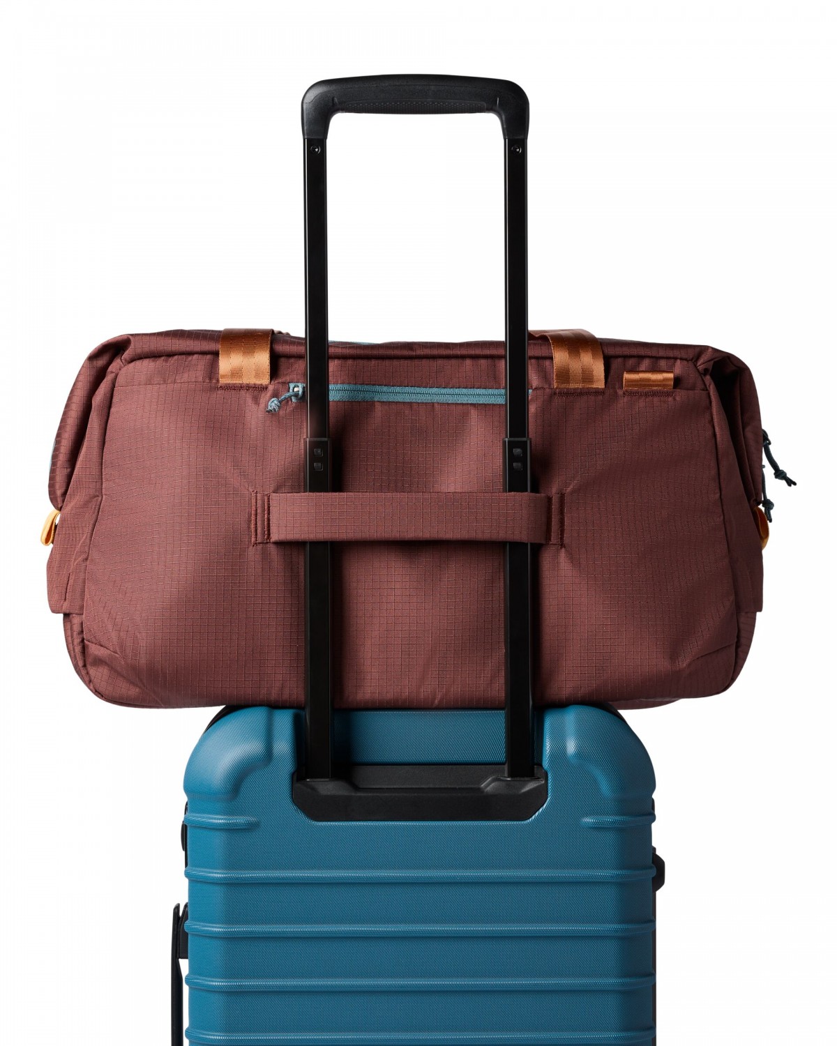 Viaje 35L Travel Duffel