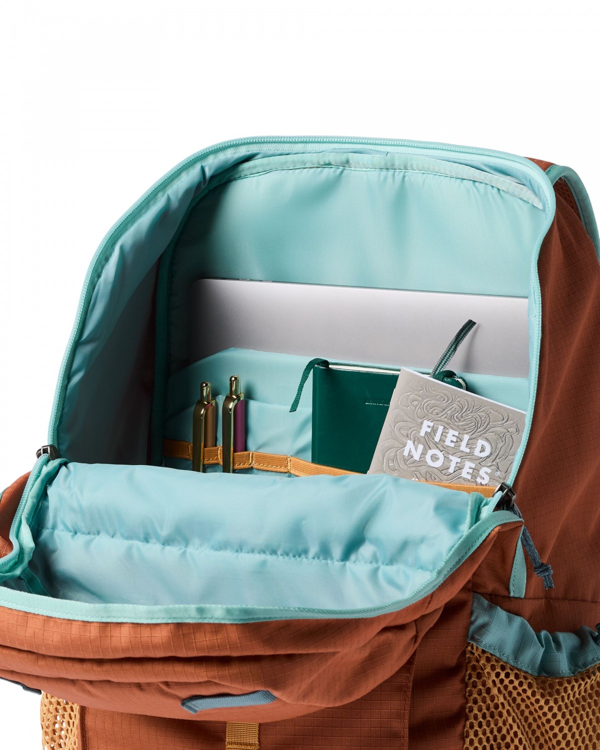 Clase 28L Daypack