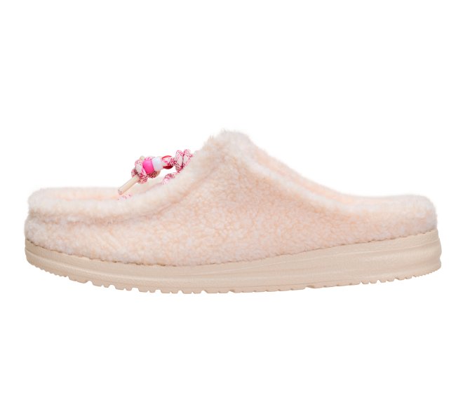 Wendy Quest Slipper